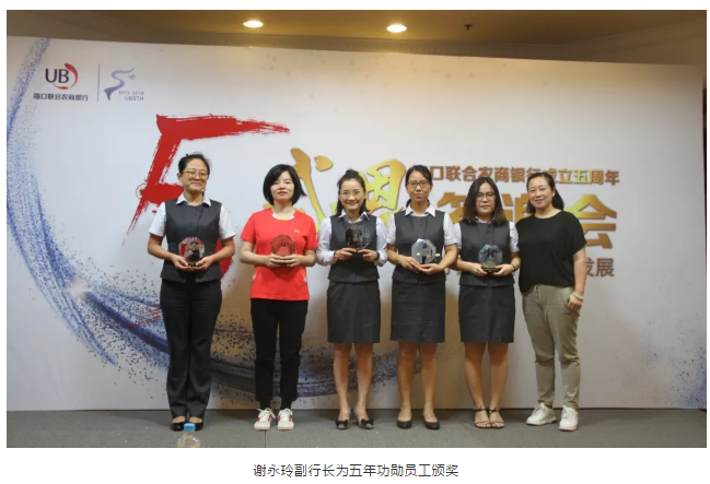 1541579385892011215.png image.png